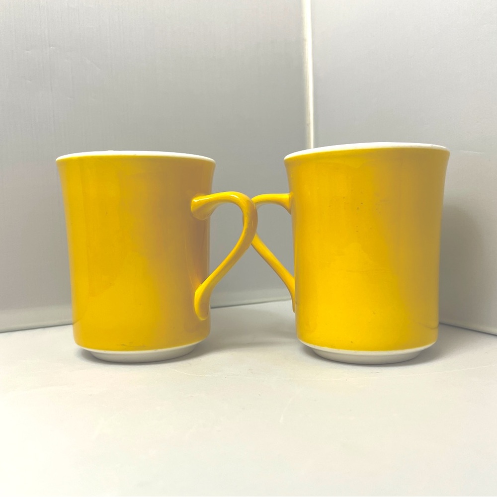 Pair Vintage Yellow Syralite 10 oz. Bright Yellow Coffee‎ os Tea Mug USA